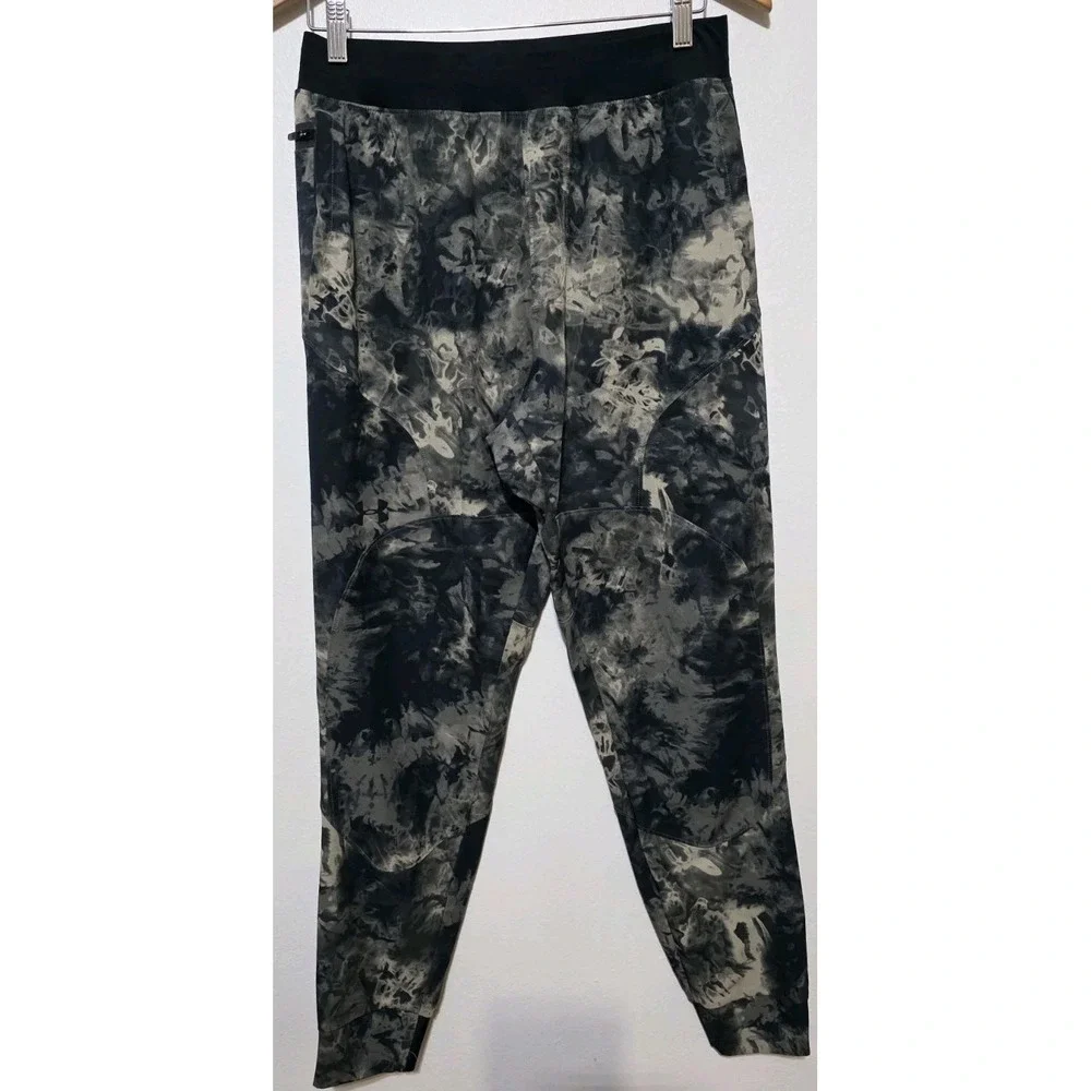 2 Under Armour Mens Unstoppable Jogging Trousers Bottoms Pants Closed Hem Camo M